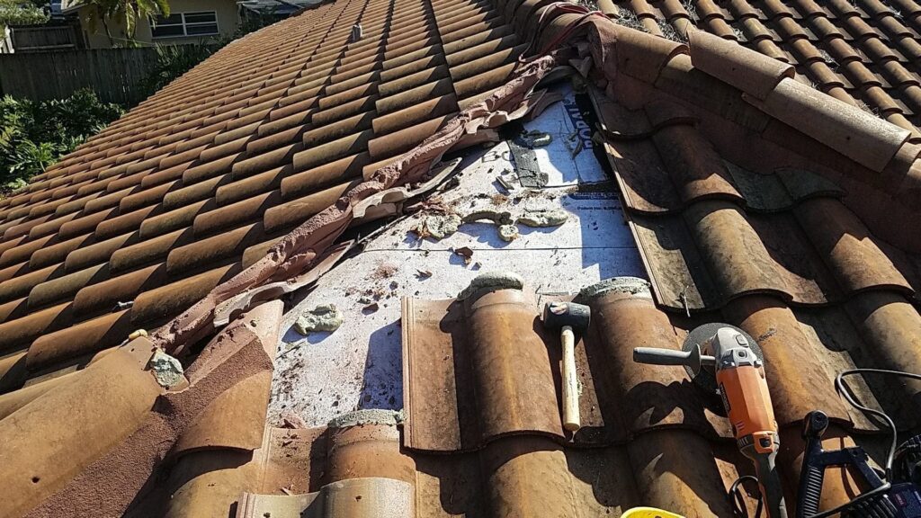 Top 5 Causes of Roof Damage As Per Roofing Contractors